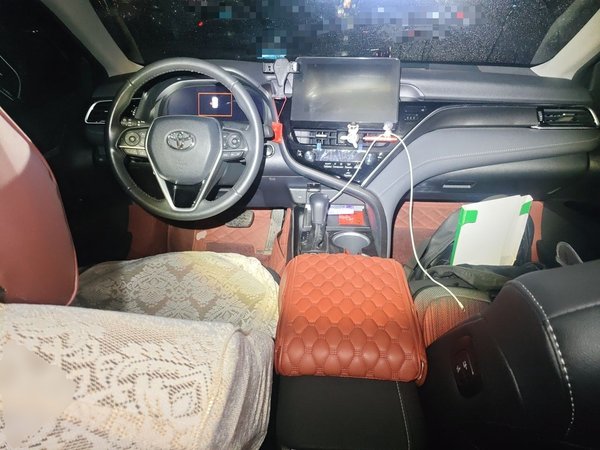 Toyota Camry 2021, 22300 км, за 21729 USD - фото 10