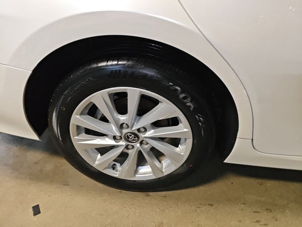 Toyota Camry 2021, 29100 км, за 17696 USD - фото 16