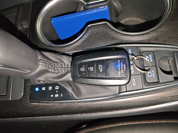 Toyota Camry 2021, 29100 км, за 17696 USD - фото 29