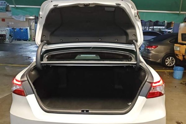 Toyota Camry 2021, 29100 км, за 17696 USD - фото 27
