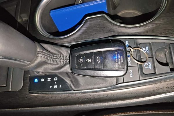 Toyota Camry 2021, 29100 км, за 17696 USD - фото 17
