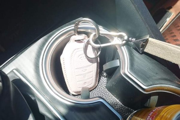 Toyota Camry 2021, 48200 км, за 19087 USD - фото 23