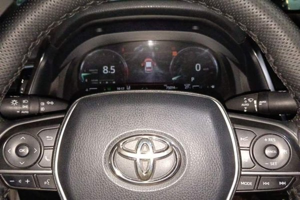 Toyota Camry 2021, 75000 км, за 16584 USD - фото 11