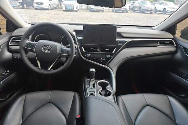 Toyota Camry 2023, за 18029 USD - фото 13