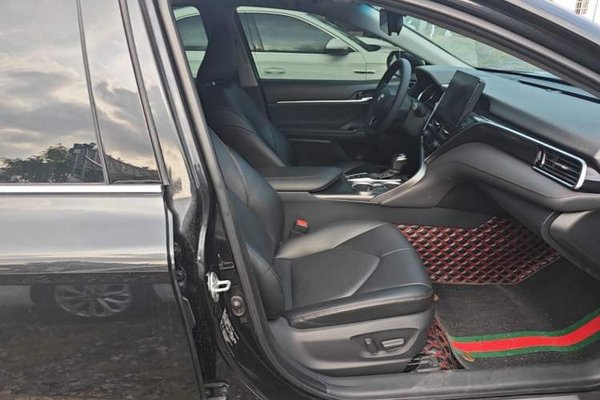 Toyota Camry 2023, за 18029 USD - фото 23