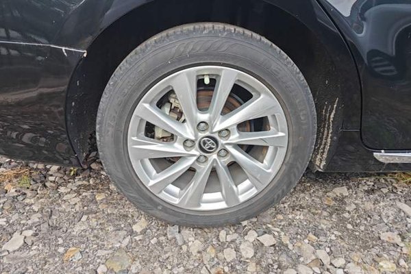 Toyota Camry 2023, за 18029 USD - фото 10