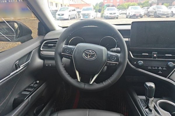 Toyota Camry 2023, за 18029 USD - фото 14
