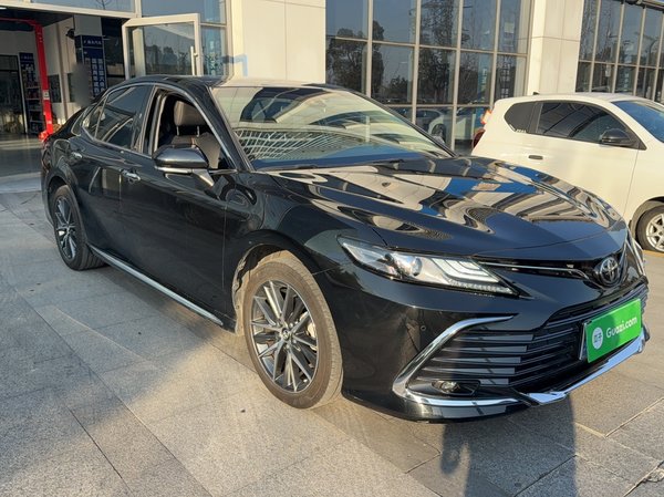 Toyota Camry 2023, 40400 км, за 21887 USD
