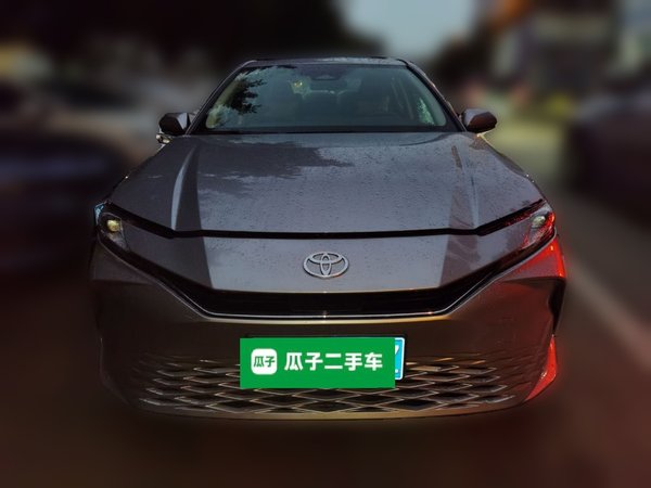 Toyota Camry 2024, 19500 км, за 21870 USD