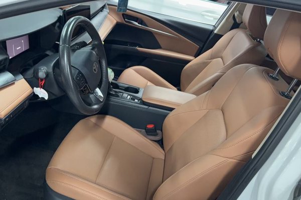 Toyota Camry 2024, 41500 км, за 20583 USD - фото 9