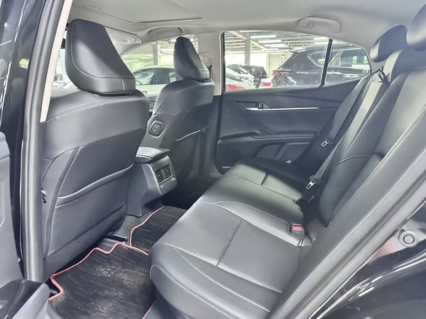 Toyota Camry 2026, 200 км, за 25304 USD - фото 13
