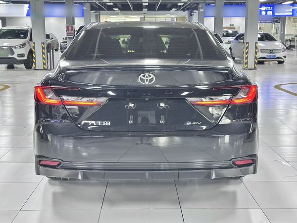 Toyota Camry 2026, 200 км, за 25304 USD
