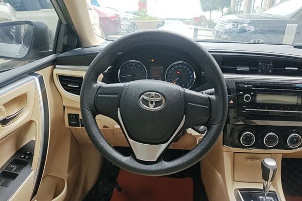 Toyota Corolla 2014, 100900 км, за 6748 USD - фото 13