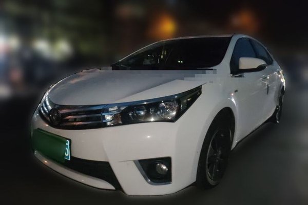 Toyota Corolla · 2014 год
