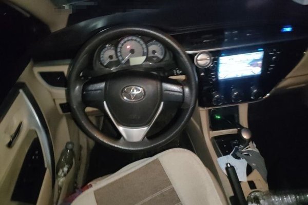 Toyota Corolla 2014, 115100 км, за 4790 USD - фото 17