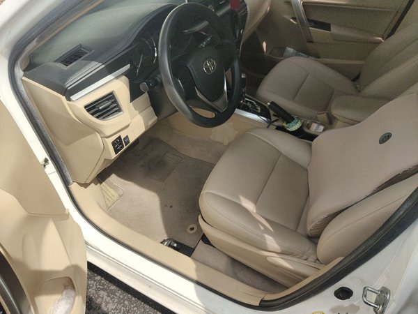 Toyota Corolla 2014, 134800 км, за 7818 USD - фото 19