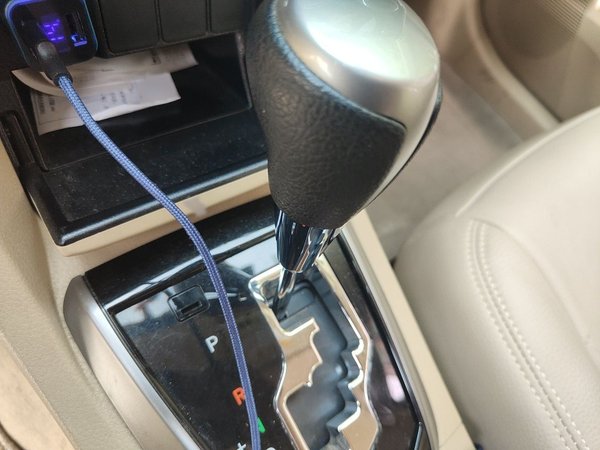 Toyota Corolla 2014, 134800 км, за 7818 USD - фото 13