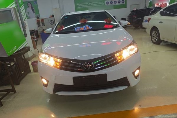 Toyota Corolla 2014, 57500 км, за 8030 USD