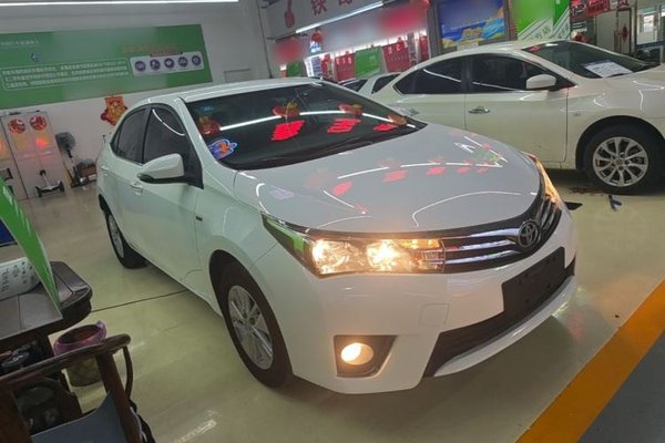 Toyota Corolla 2014, 57500 км, за 8030 USD