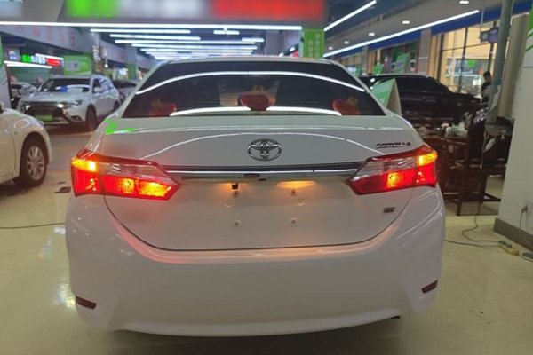 Toyota Corolla 2014, 57500 км, за 8030 USD