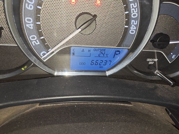 Toyota Corolla 2014, 66200 км, за 5397 USD - фото 13
