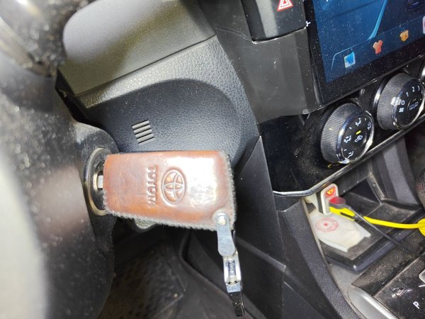 Toyota Corolla 2014, 66200 км, за 5397 USD - фото 9