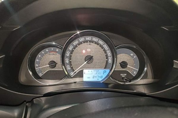 Toyota Corolla 2014, 84700 км, за 8151 USD - фото 15