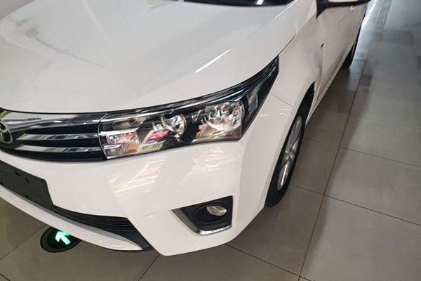 Toyota Corolla 2014, 84700 км, за 8151 USD - фото 9