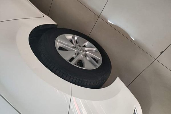 Toyota Corolla 2014, 84700 км, за 8151 USD - фото 8