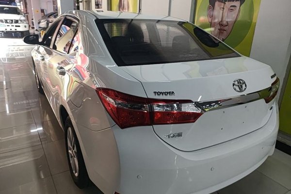 Toyota Corolla 2014, 84700 км, за 8151 USD