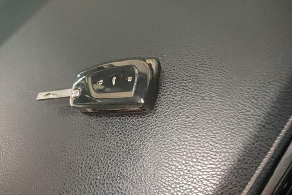 Toyota Corolla 2014, 84700 км, за 8151 USD - фото 12