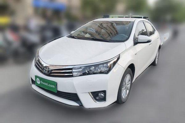 Toyota Corolla · 2014 год