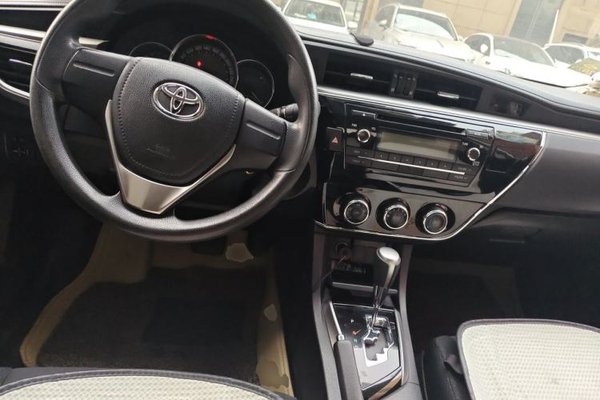 Toyota Corolla 2014, 90600 км, за 6020 USD - фото 10