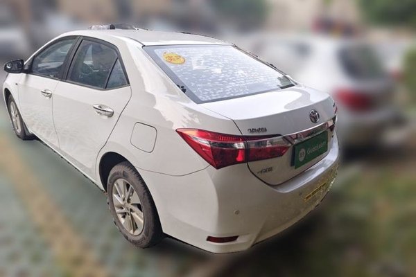 Toyota Corolla 2014, 90600 км, за 6020 USD