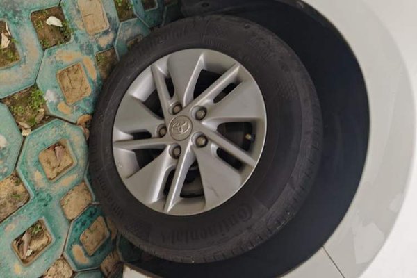 Toyota Corolla 2014, 90600 км, за 6020 USD - фото 8