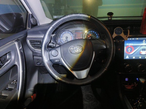 Toyota Corolla 2014, 94300 км, за 5838 USD - фото 11