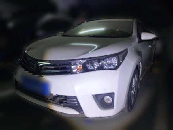 Toyota Corolla · 2014 год