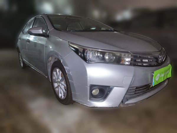 Toyota Corolla · 2014 год