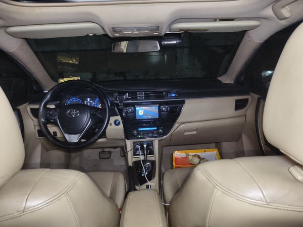 Toyota Corolla 2014, 192300 км, за 5432 USD - фото 12