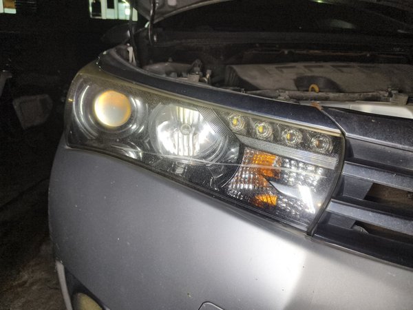 Toyota Corolla 2014, 192300 км, за 5432 USD