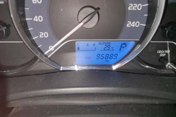 Toyota Corolla 2017, 95800 км, за 5860 USD - фото 12
