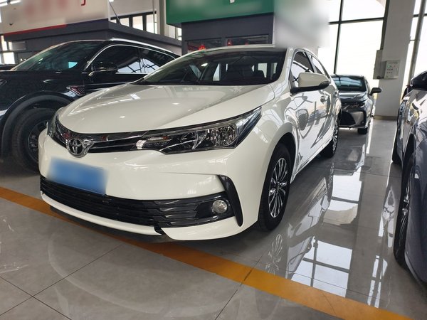 Toyota Corolla · 2017 год