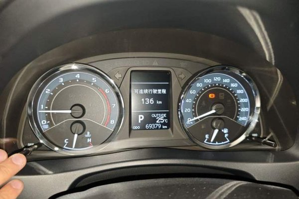 Toyota Corolla 2017, 69400 км, за 6385 USD - фото 12