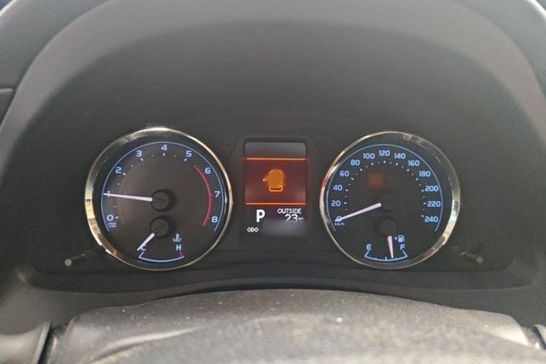 Toyota Corolla 2017, 89200 км, за 8778 USD - фото 10
