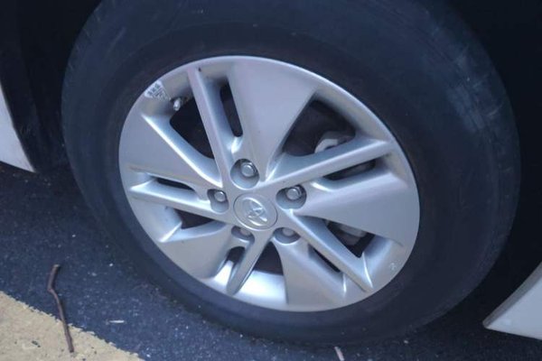 Toyota Corolla 2017, 21800 км, за 9660 USD - фото 8
