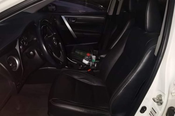 Toyota Corolla 2017, 145300 км, за 9492 USD - фото 14
