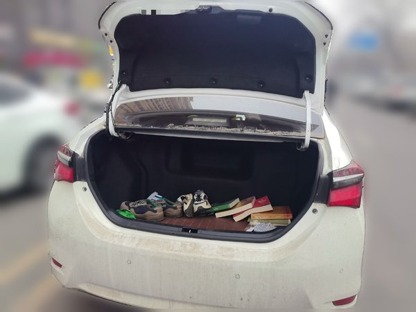 Toyota Corolla 2017, 69900 км, за 9190 USD - фото 20