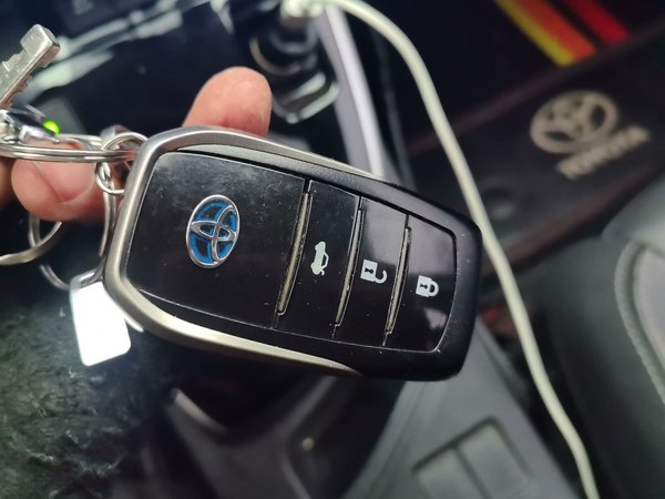 Toyota Corolla 2017, 69900 км, за 9190 USD - фото 9