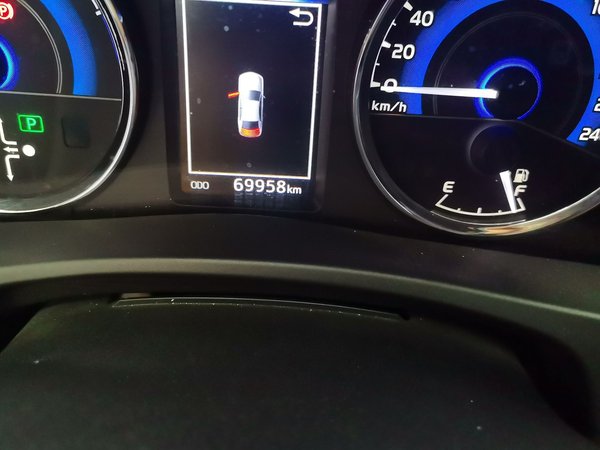 Toyota Corolla 2017, 69900 км, за 9190 USD - фото 13