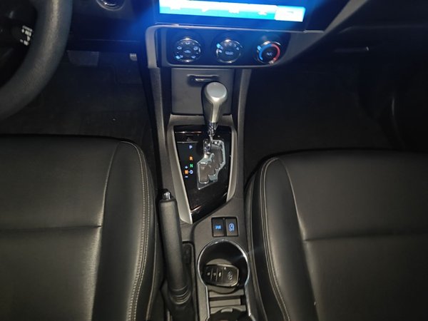 Toyota Corolla 2018, 119700 км, за 8614 USD - фото 17